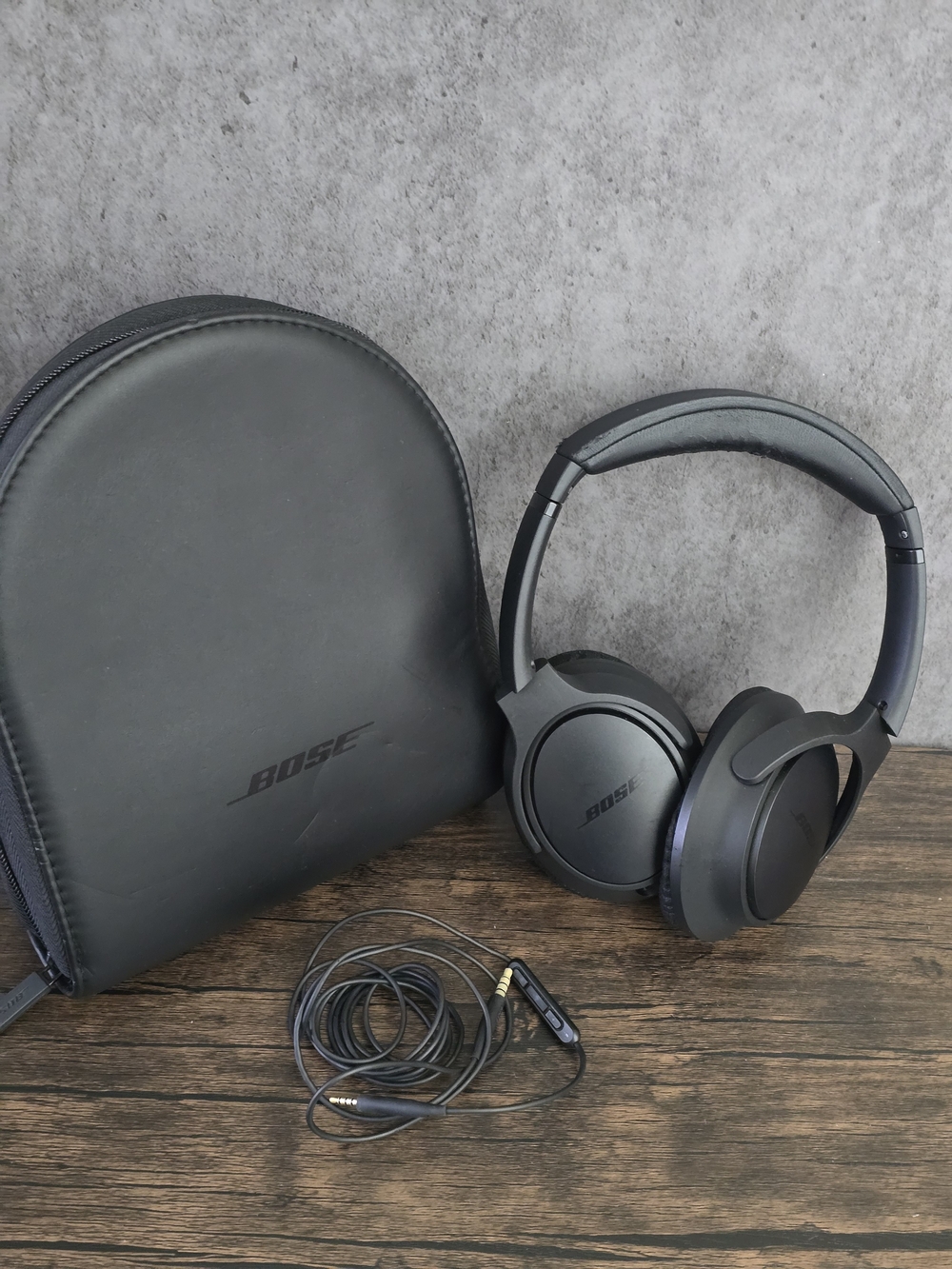 Bose Over-Ear Wired Headphones — Black